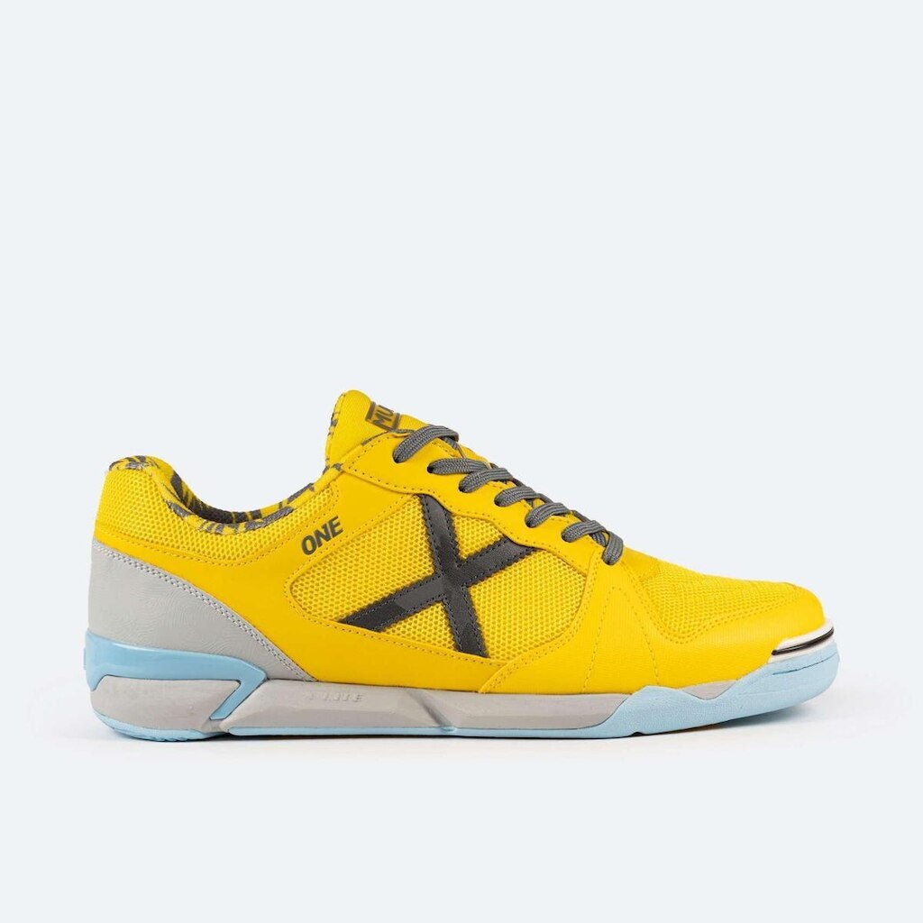 Tênis de Futsal Munich One - 73