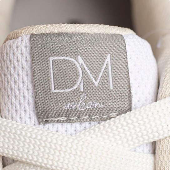 Tênis Dm Branco E Verde Oliva