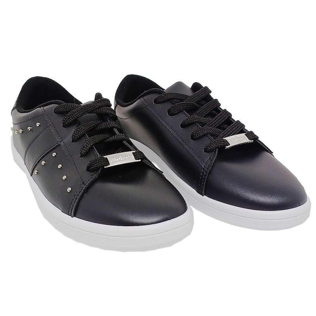 Tenis Feminino Casual Com Aplique Moleca 5797209 Preto Niquel 40