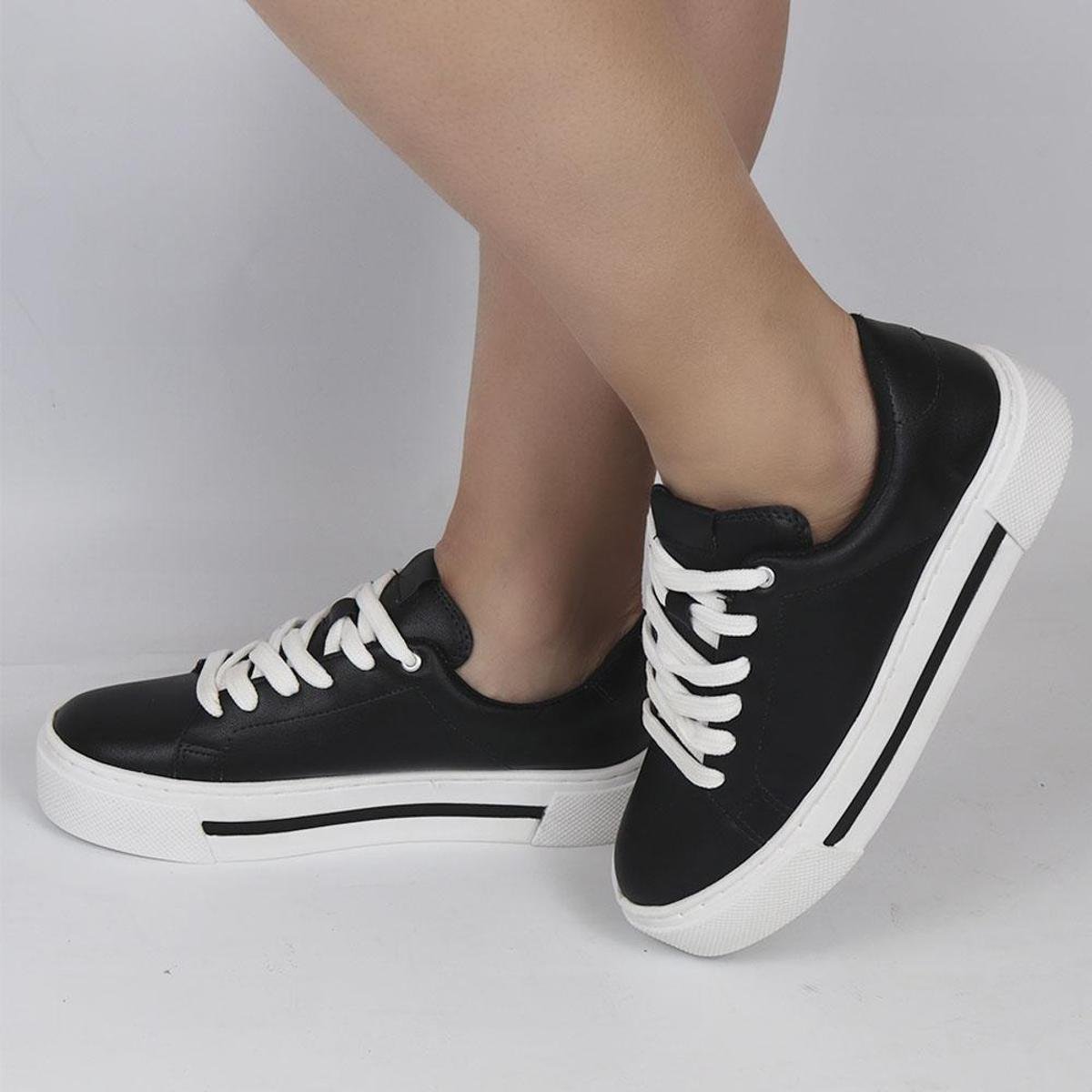 tenis flat form preto