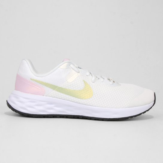 Tênis Juvenil Nike Revolution 6 Nn Se Gs - Branco+Pink Menor preço em Tênis Juvenil Nike Revolution 6 Nn Se Gs - Branco+Pink