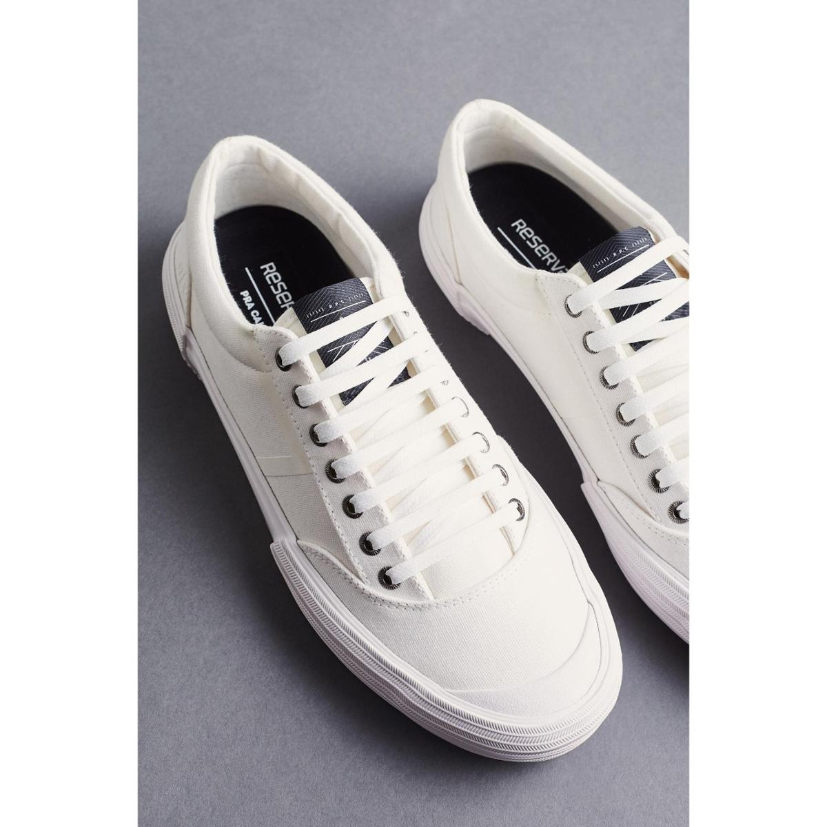 tenis reserva maskot
