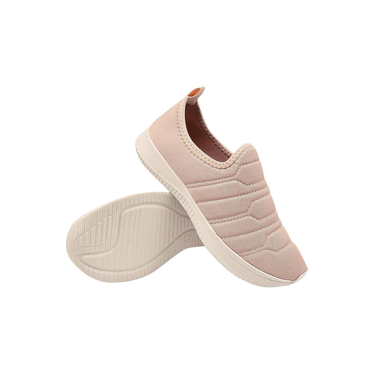 Tenis Meia Super Leve Conforto Calce Facil Feminino é boa?