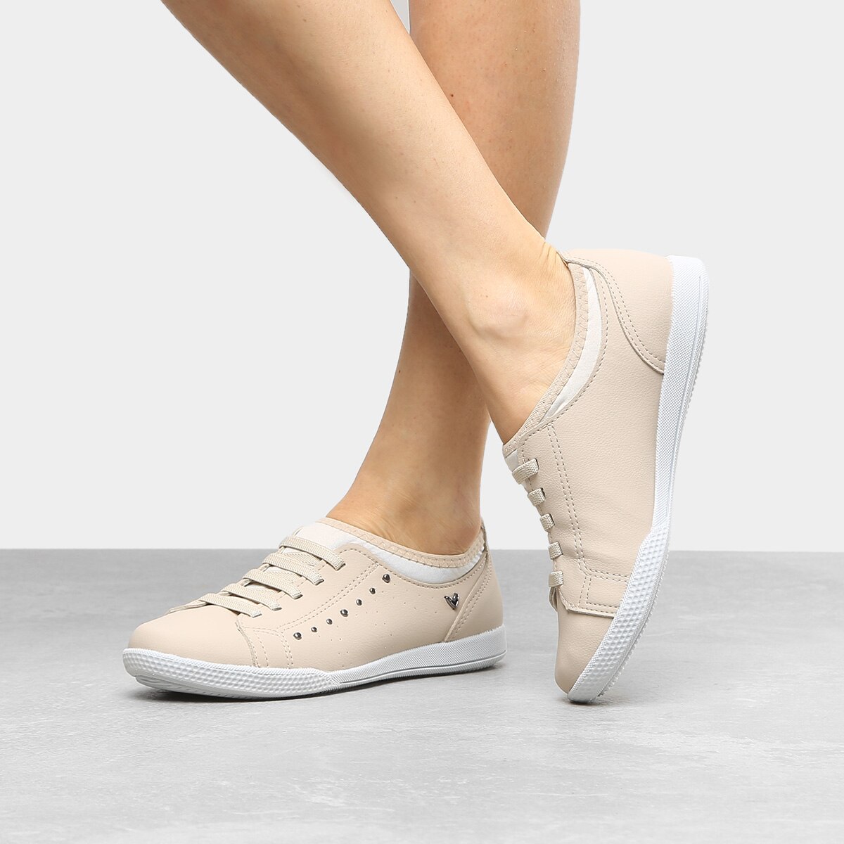 tenis mississipi bege