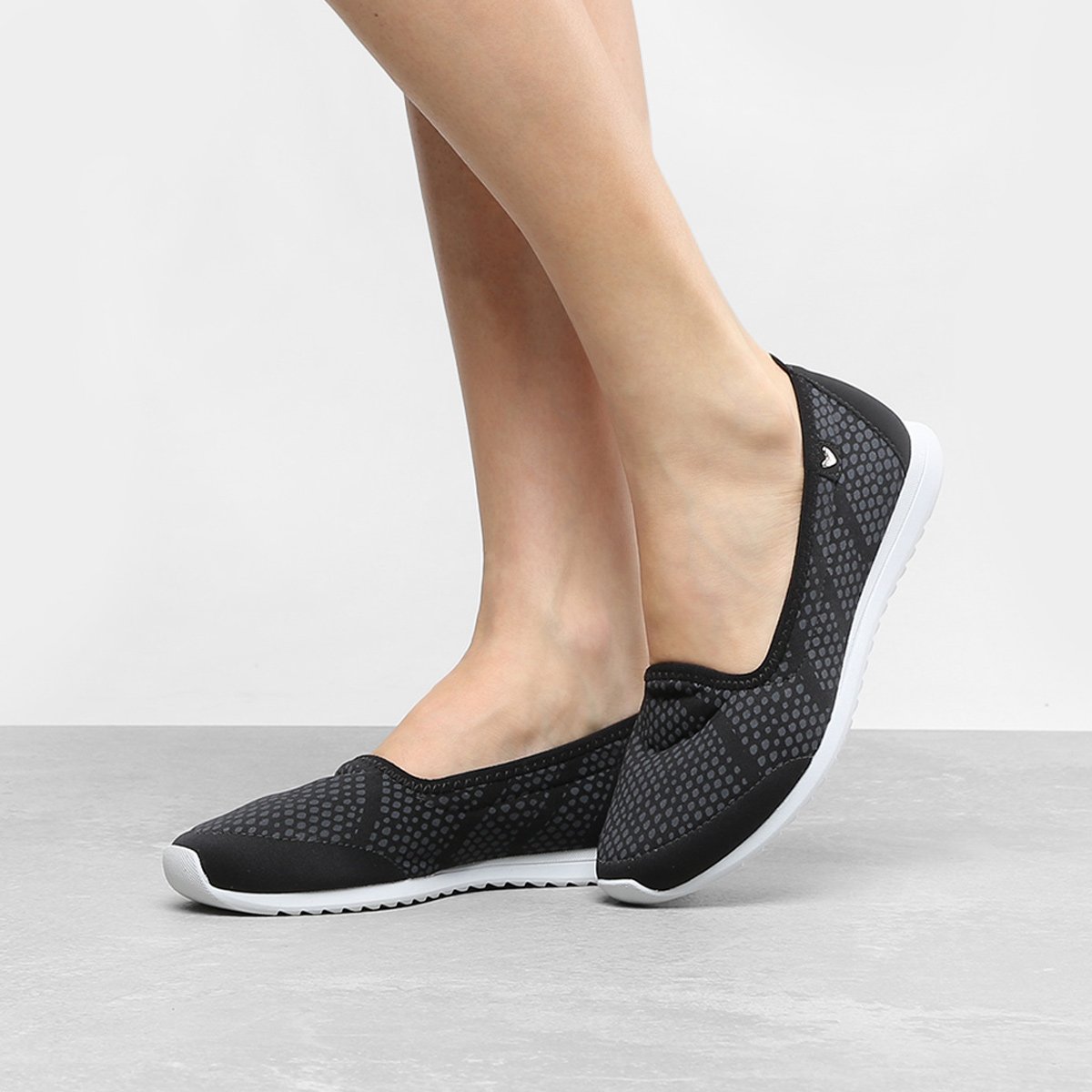 Tênis Mississipi Jogging Sem Cadarço Feminino - Preto | Netshoes