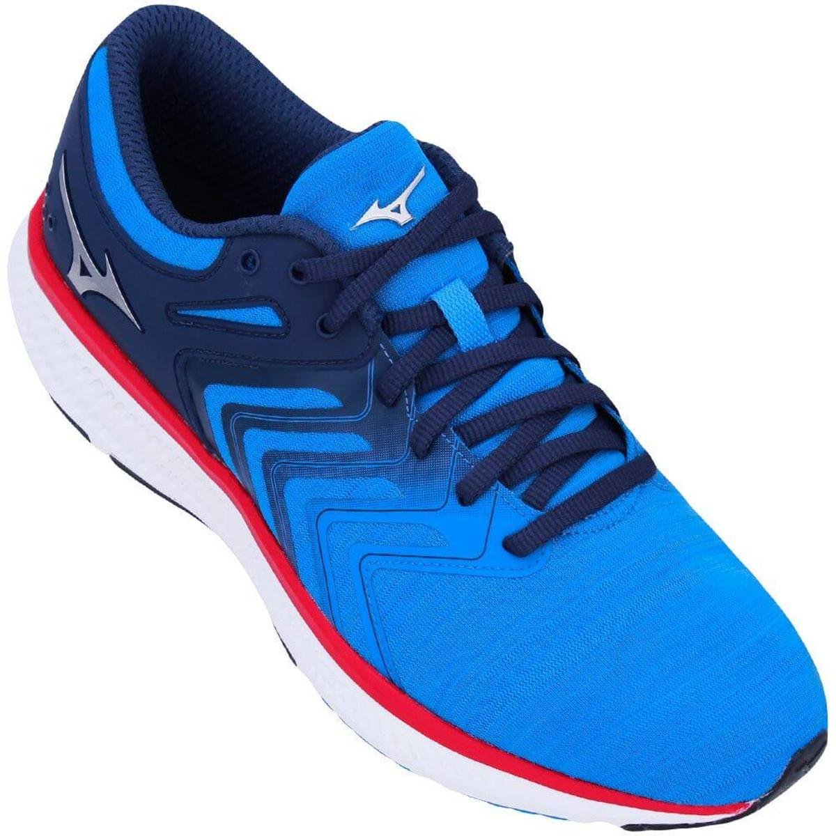 tenis azul e vermelho