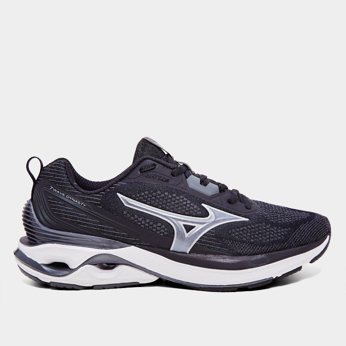 Mizuno Wave Dynasty 7