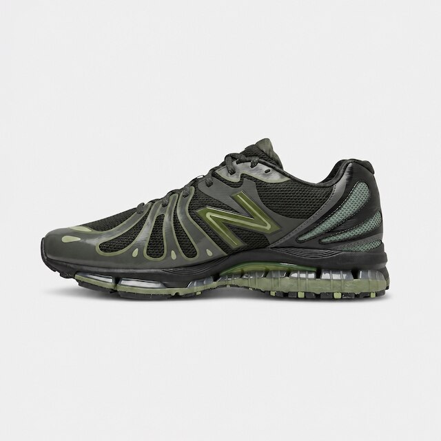 Tênis New Balance 1890
