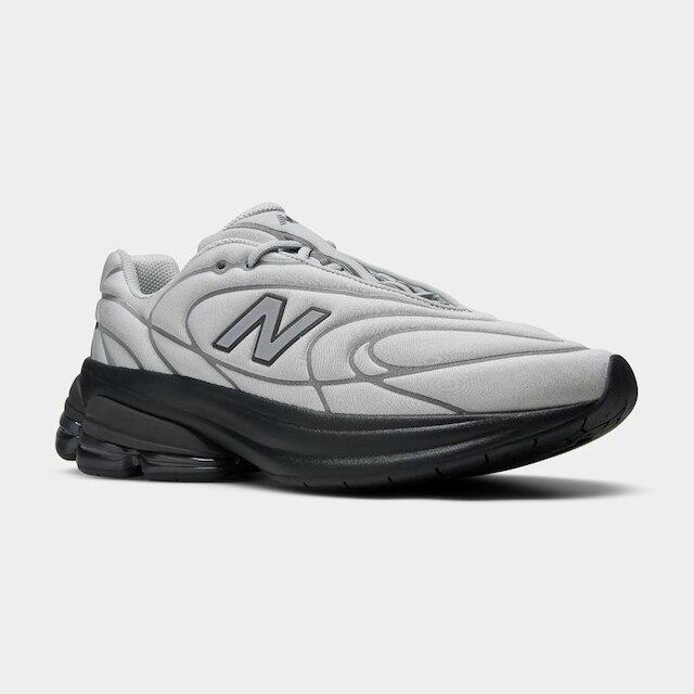 Tênis New Balance 5030