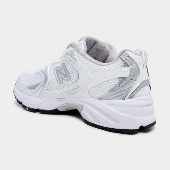 Tênis New Balance 530