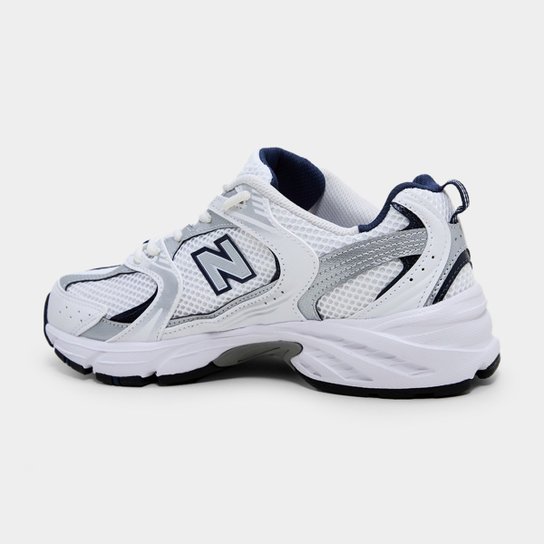 Tênis New Balance 530