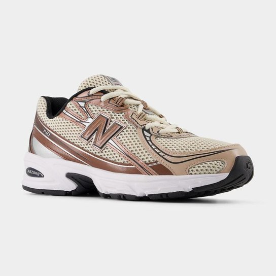 Tênis New Balance 740