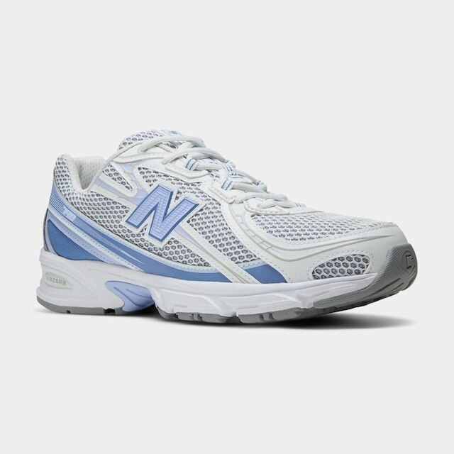 Tênis New Balance 740