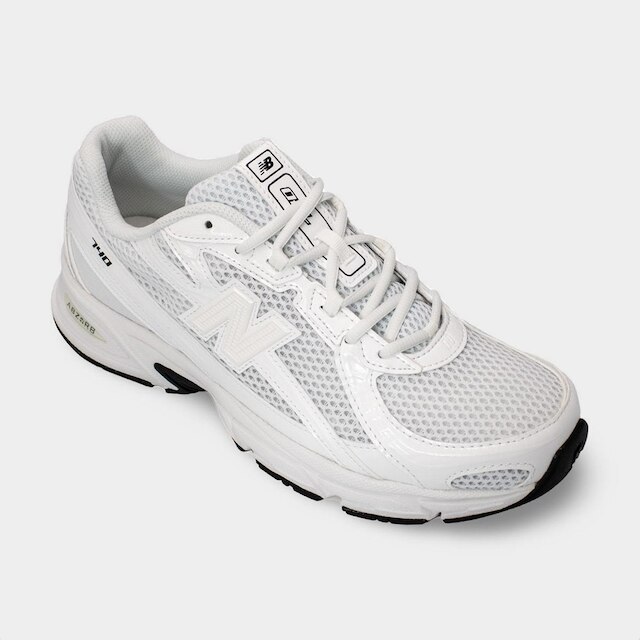 Tênis New Balance 740