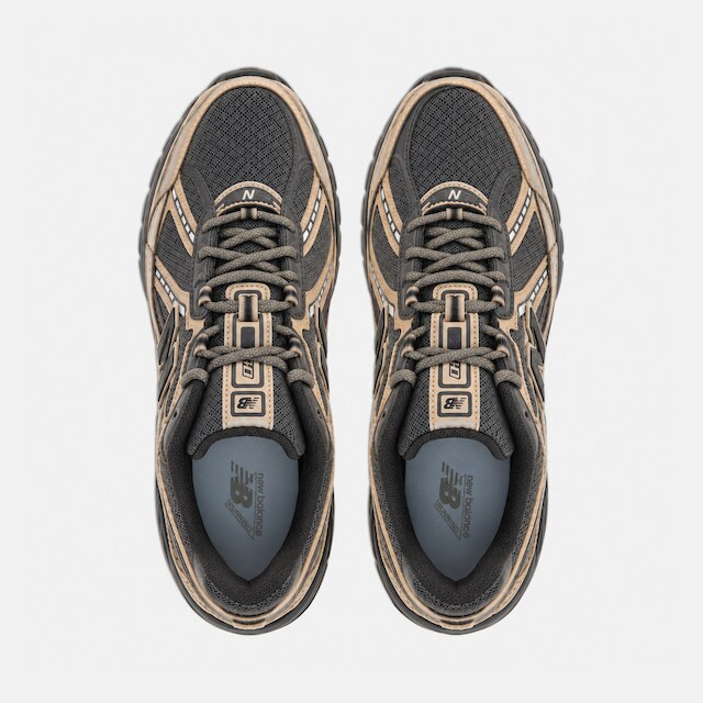 Tênis New Balance 740