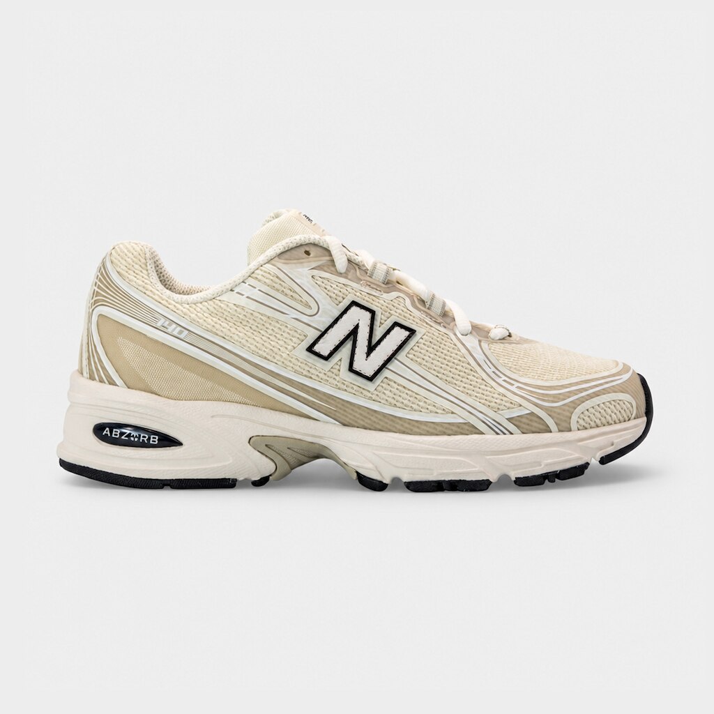 Tênis New Balance 740