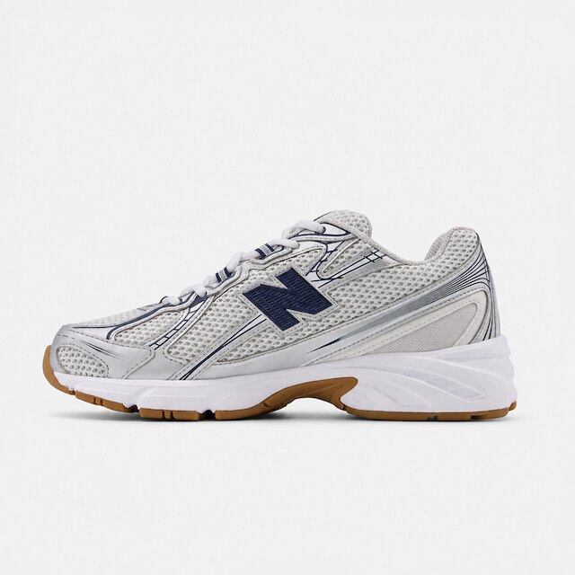 Tênis New Balance 740