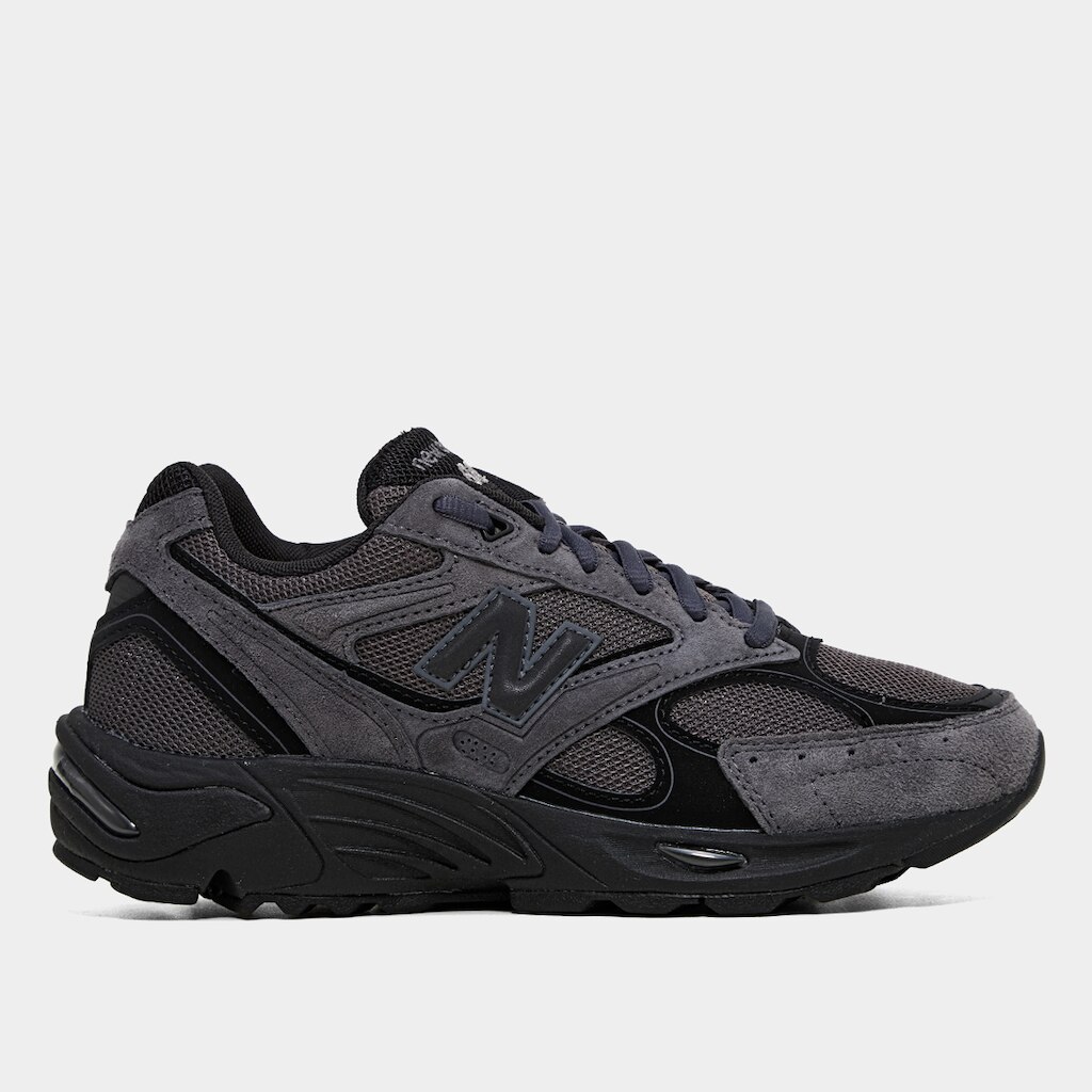 Tênis New Balance 880R