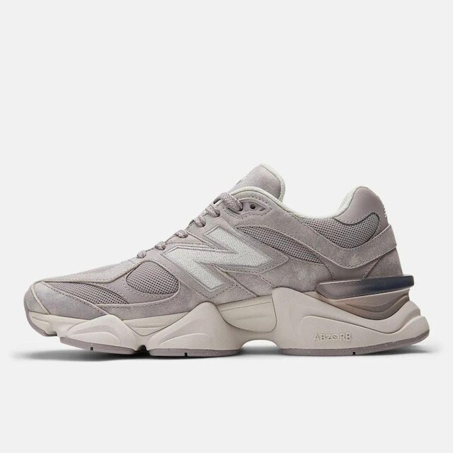 Tênis New Balance 9060