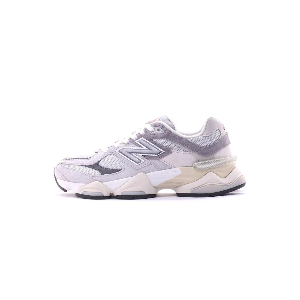 Tênis New Balance 9060