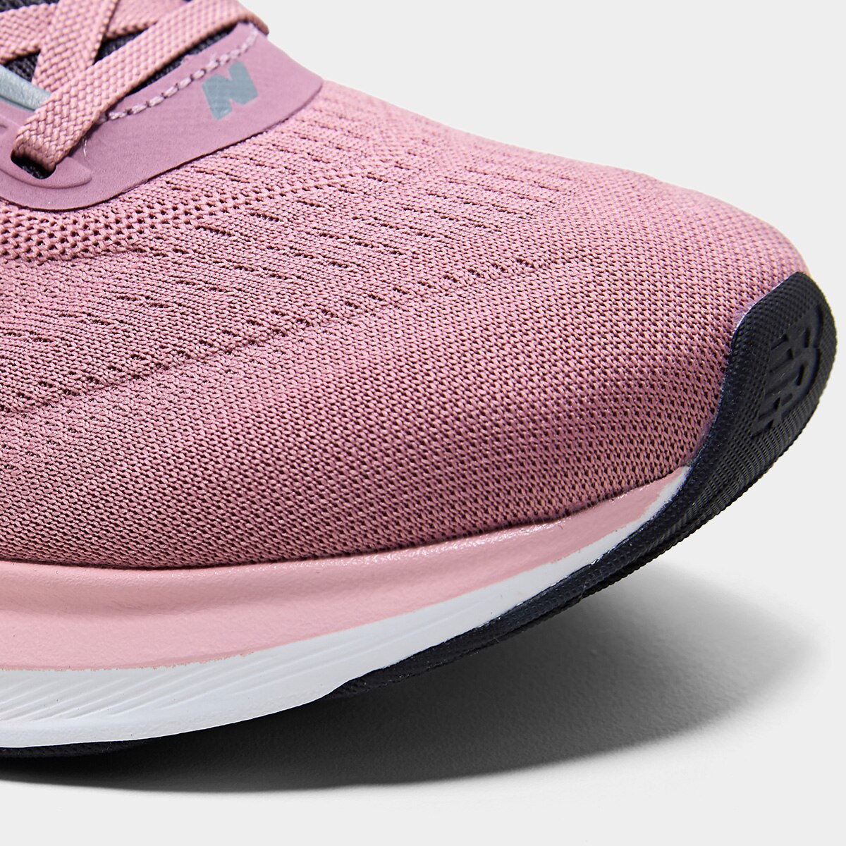 Tenis New Balance Fresh Foam 680v9 Feminino - 5