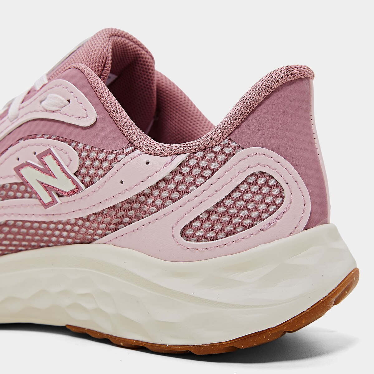Tênis New Balance Fresh Foam Arishi V'4 Feminino - 6
