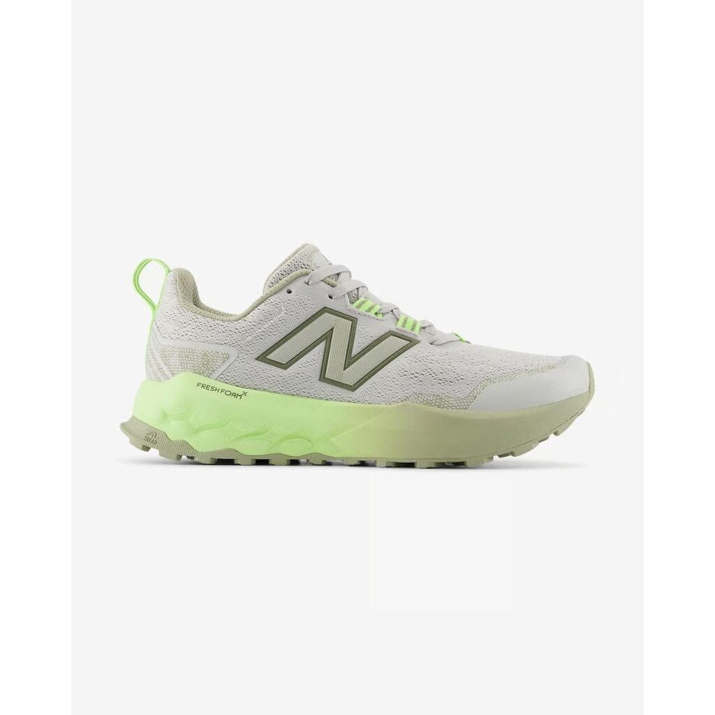 Tênis New Balance Fresh Foam Garoé V2 Feminino