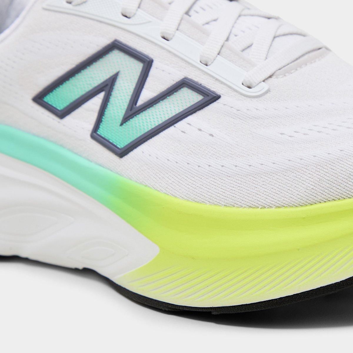 Tênis New Balance Fresh Foam x More V6 Feminino - 6