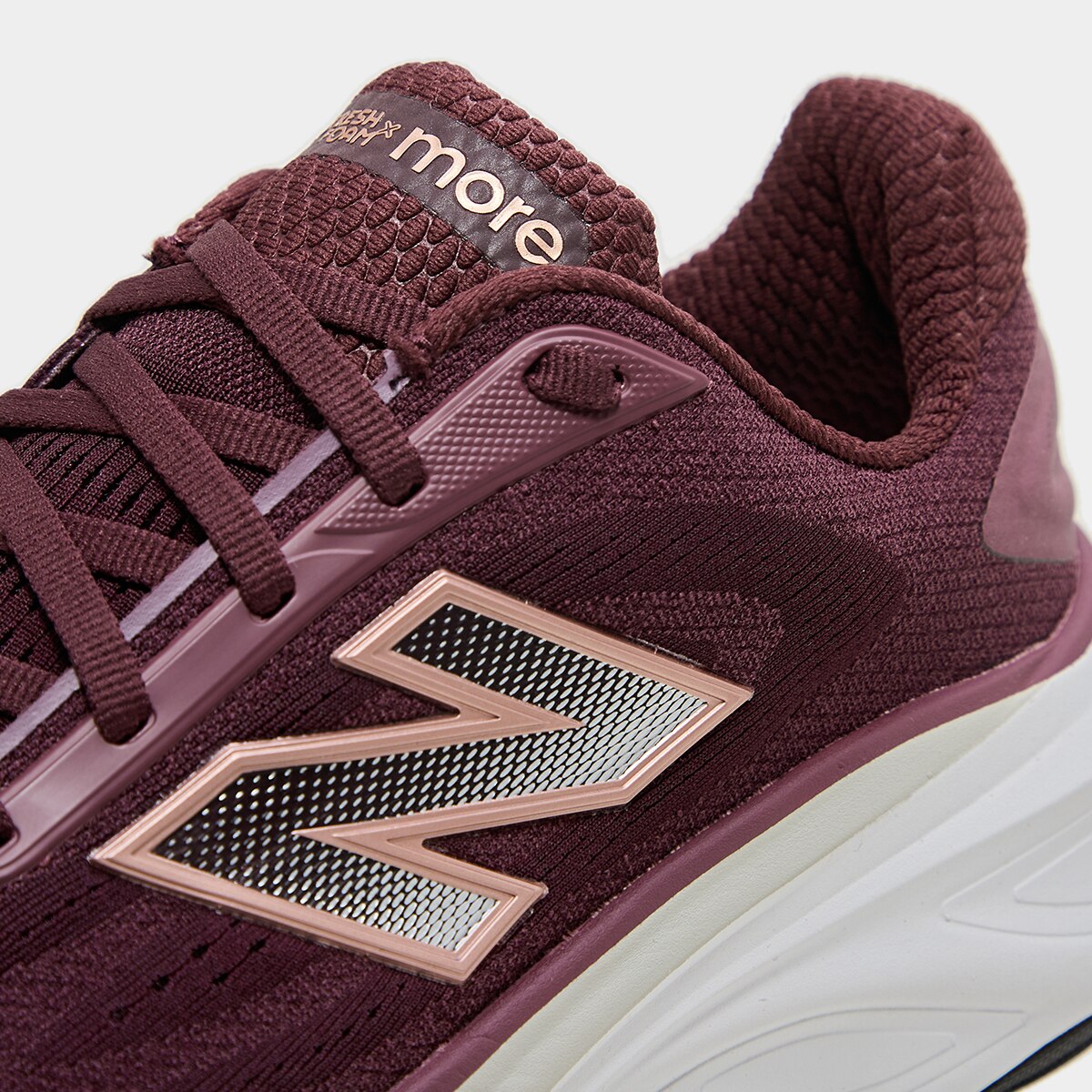 Tênis New Balance Fresh Foam x More V6 Feminino - 5
