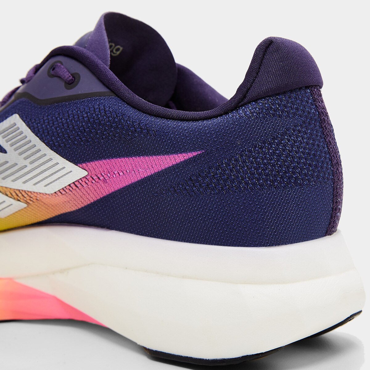 Tênis New Balance Fuelcell Supercomp Elite V5 Feminino - 7