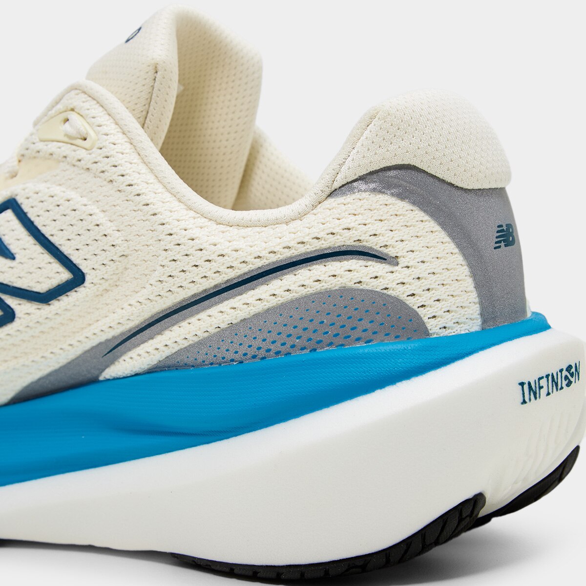 Tênis New Balance Infinion 1080 V15 Masculino - 7