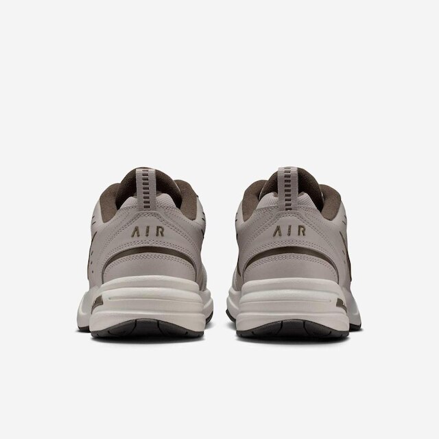 Tênis Nike Air Monarch IV Masculino