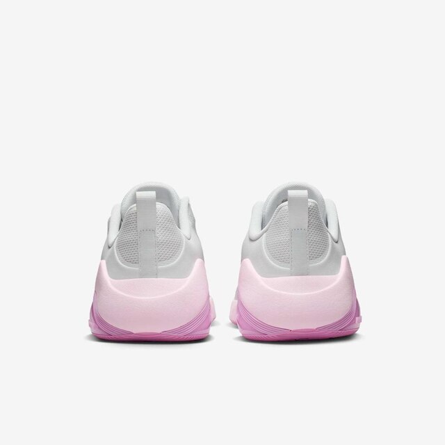 Tênis Nike Air Zoom Bella 7 Feminino
