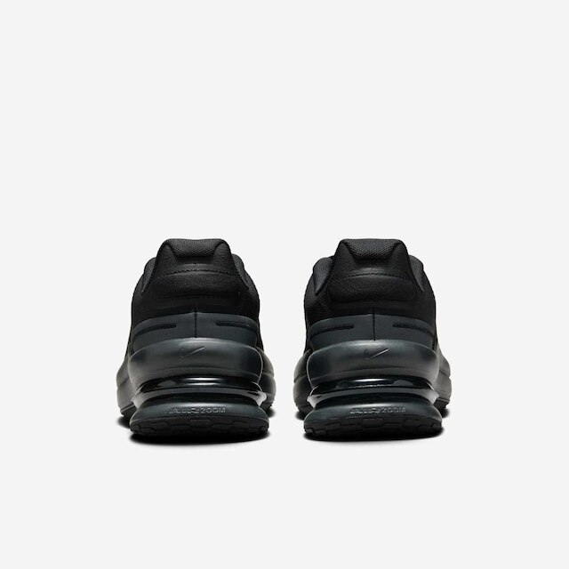 Tênis Nike Air Zoom Upturn SC Feminino