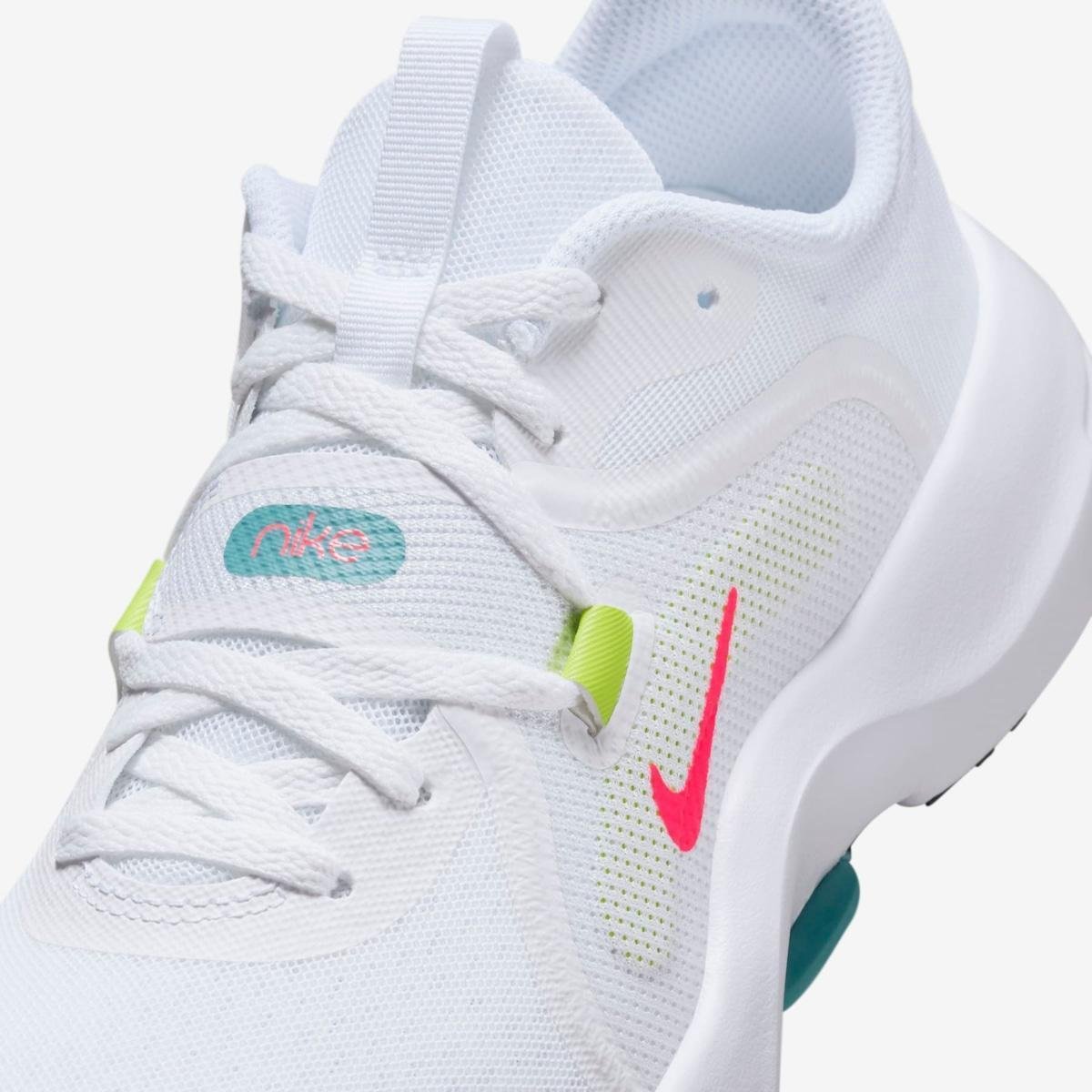 Tênis Nike In-Season TR 13 Feminino Branco Netshoes