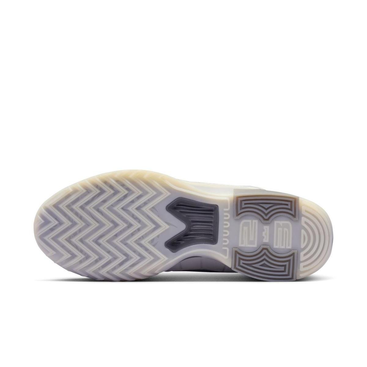 Tênis Nike LeBron Witness IX Masculino - Branco+Cinza | Netshoes
