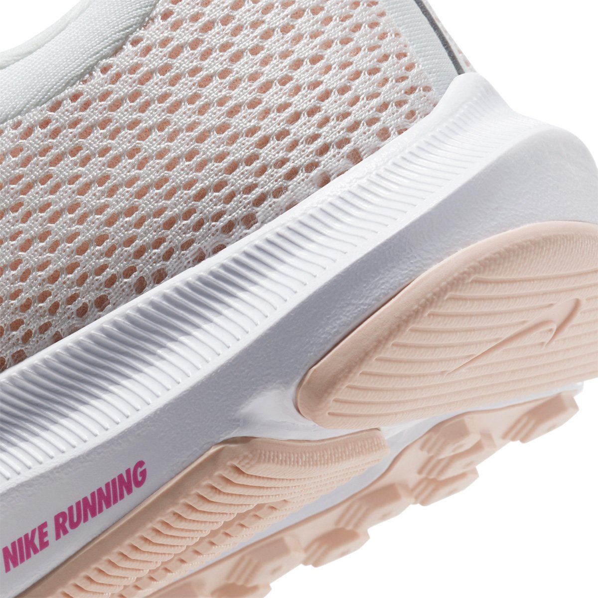 tenis nike feminino quest 2