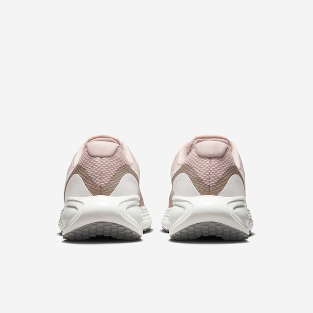 Tênis Nike Revolution 8 Feminino