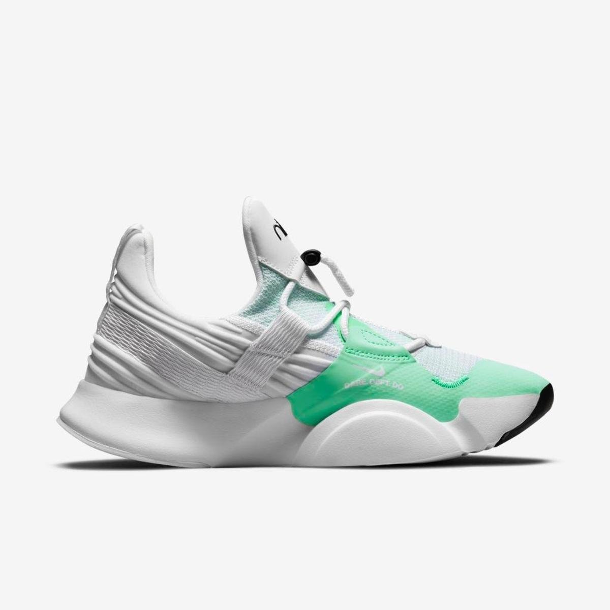tenis nike superrep groove feminino