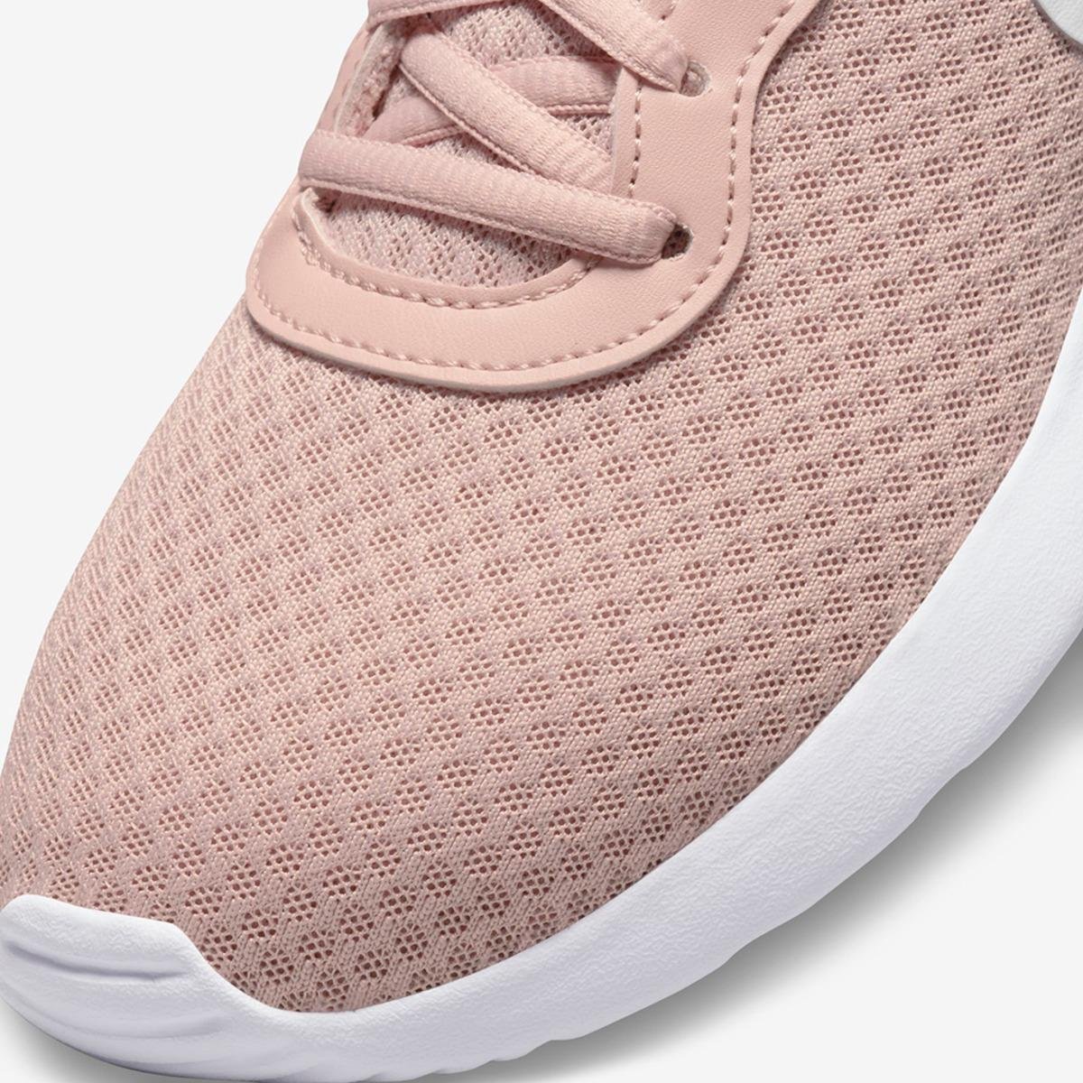 Tênis Nike Tanjun Feminino Rosa Netshoes - Main Image