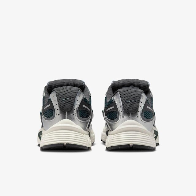 Tênis Nike V5 Runner Feminino