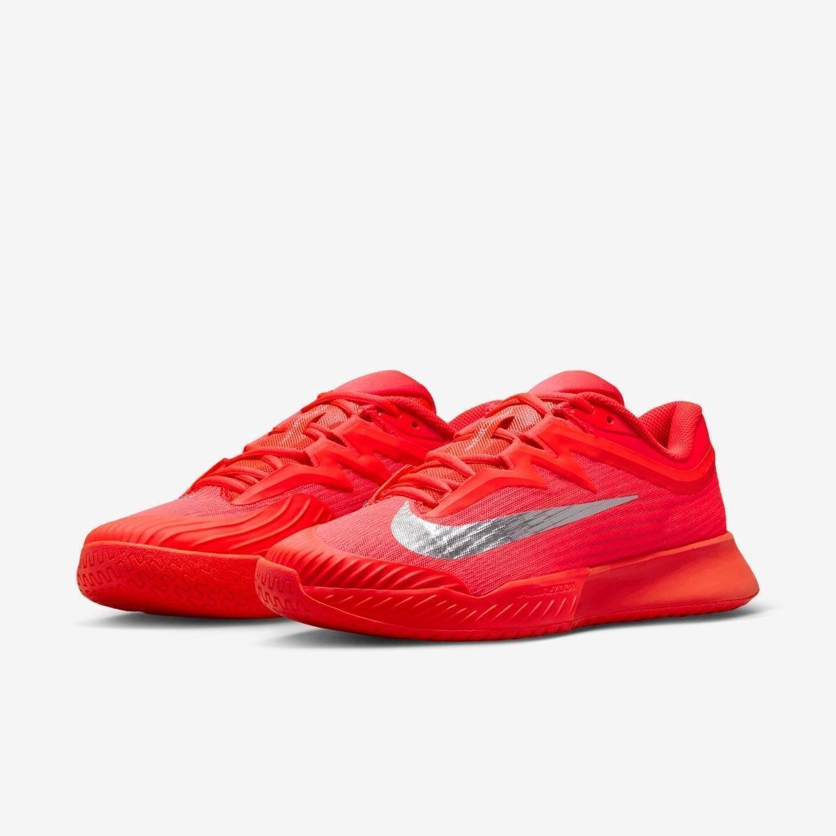 Tênis Nike Zoom Vapor Pro 3 HC Premium Feminino - Vermelho+Prata
