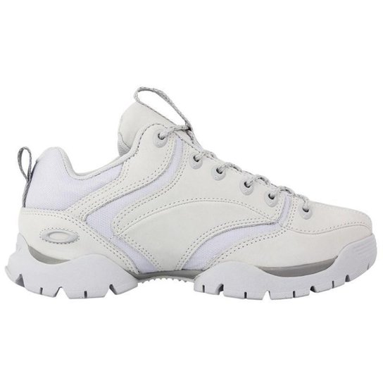 Tênis Oakley Flak 365 Light Grey - Cinza Menor preço em Tênis Oakley Flak 365 Light Grey - Cinza