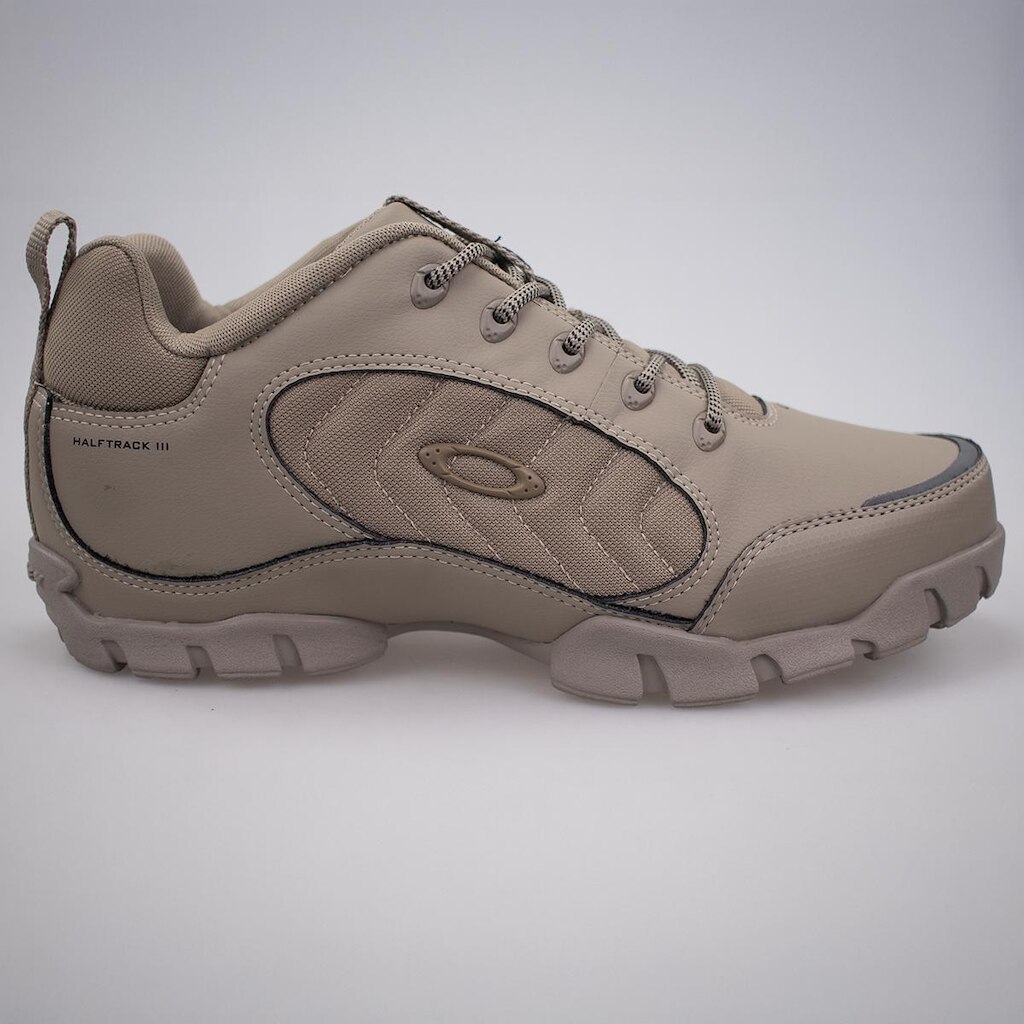 Tênis Oakley Halftrack Low III