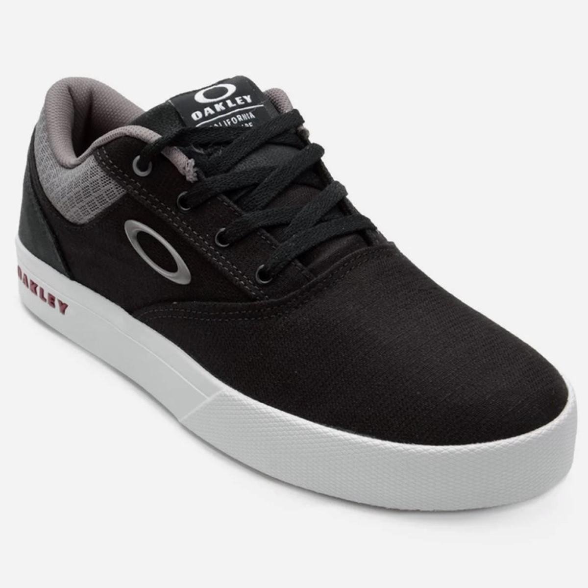 tenis but oakley