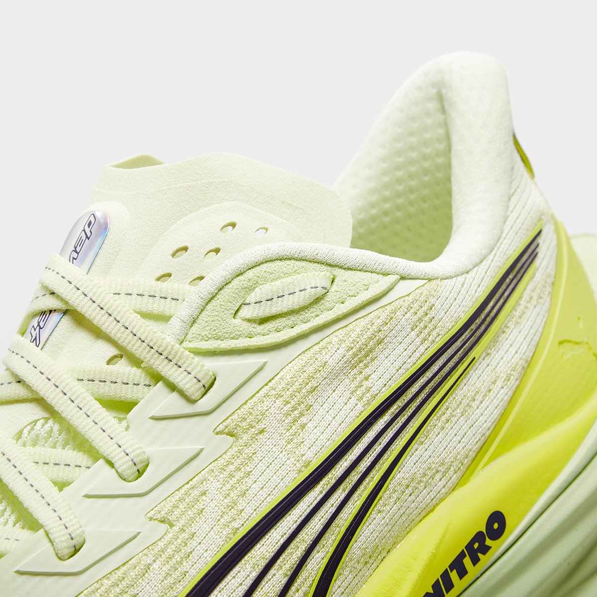 Tênis Puma Deviate Nitro 4 Feminino - 6