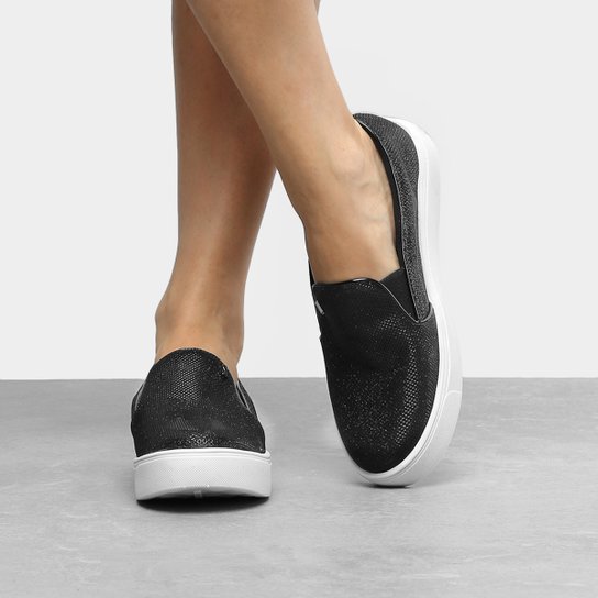 Tênis Santa Lolla Slip On Liso Feminino - Preto é ruim? Tênis Santa Lolla Slip On Liso Feminino - Preto é boa?