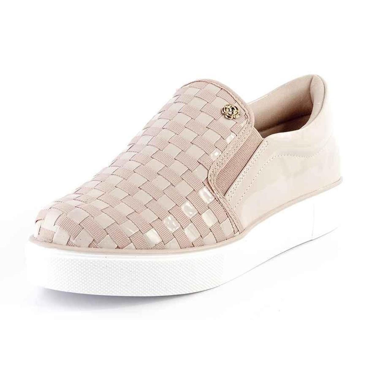 tenis slip on verniz