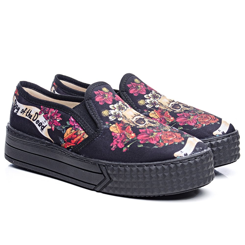 tenis slip on estampado