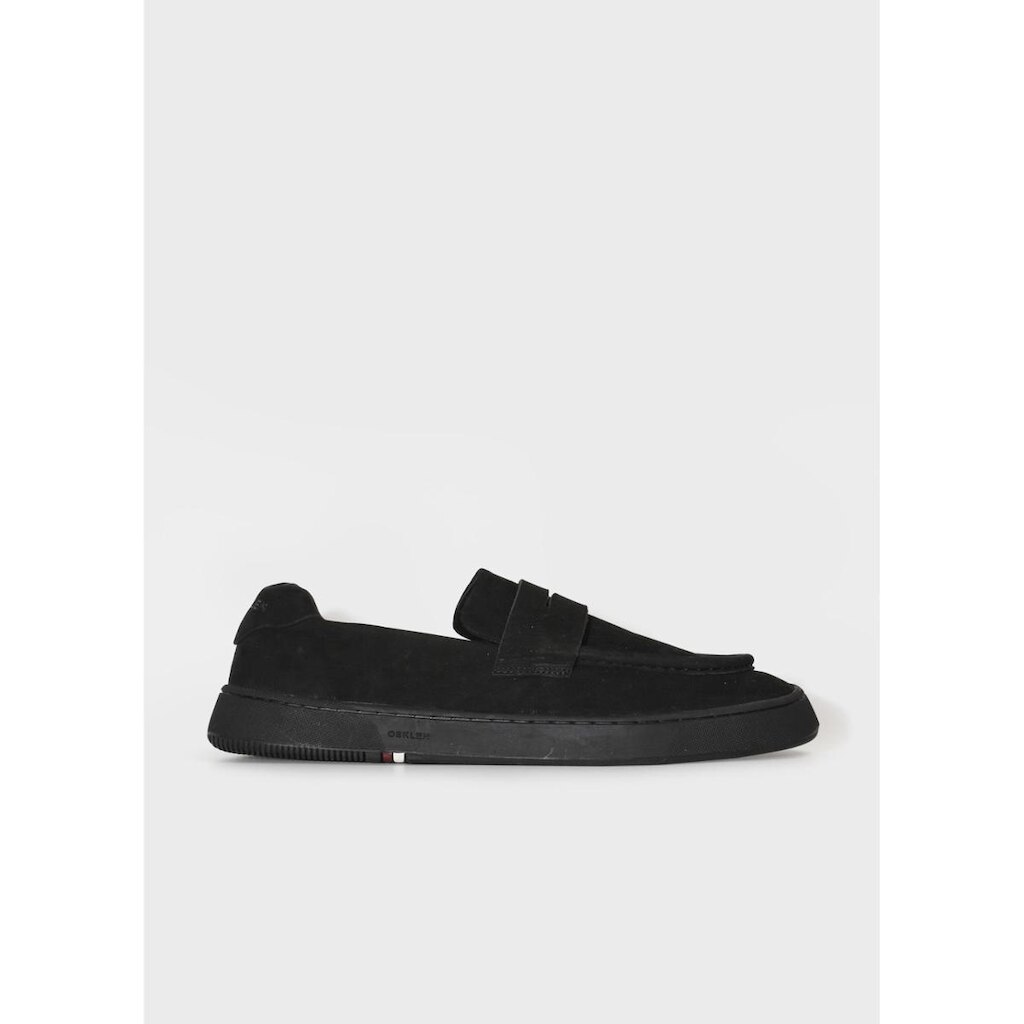 Tênis soho slip on black sole OSKLEN